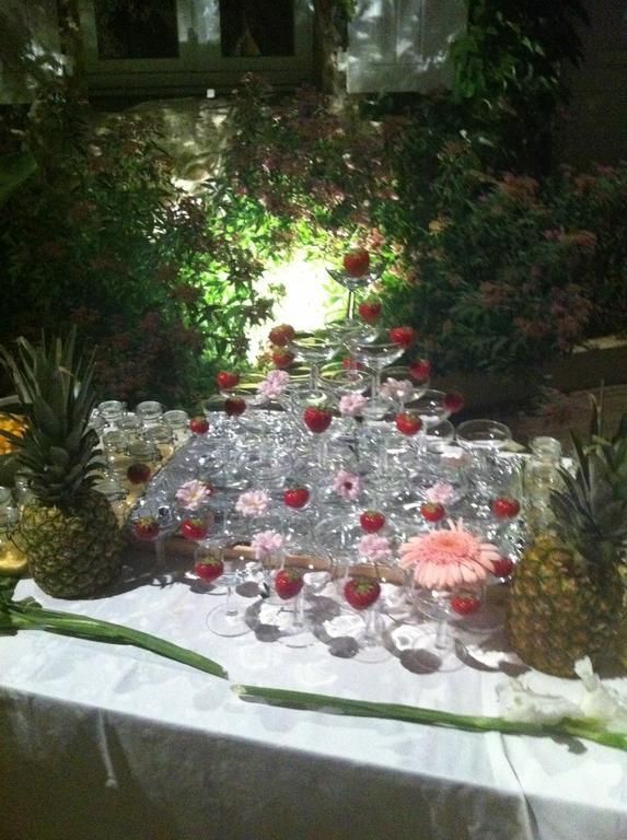 Domaine Des Buis Hotel Albon ภายนอก รูปภาพ