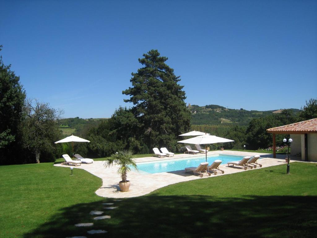 Domaine Des Buis Hotel Albon ภายนอก รูปภาพ
